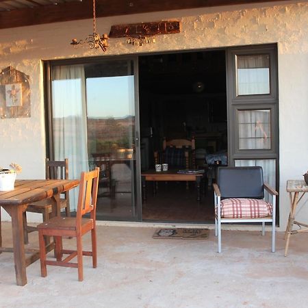 Pureplaas Self Catering Volmoed Oudtshoorn Klein Karoo Apartment Екстериор снимка