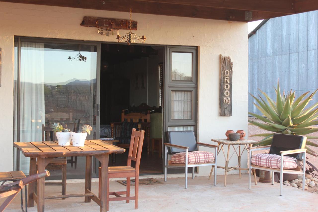 Pureplaas Self Catering Volmoed Oudtshoorn Klein Karoo Apartment Екстериор снимка