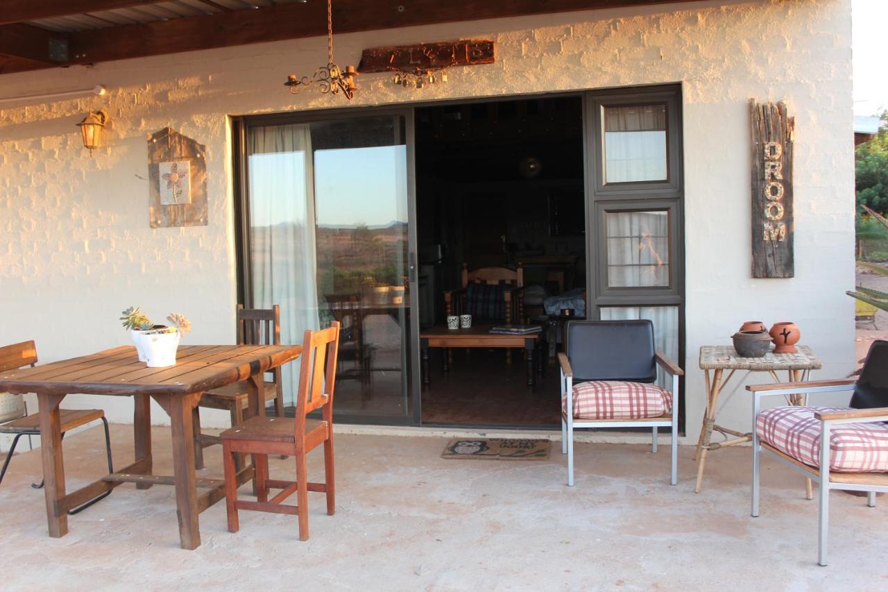 Pureplaas Self Catering Volmoed Oudtshoorn Klein Karoo Apartment Екстериор снимка