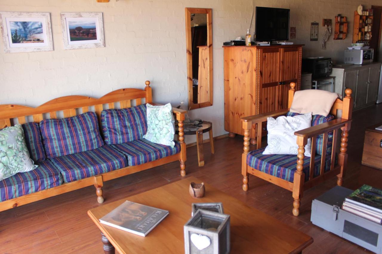 Pureplaas Self Catering Volmoed Oudtshoorn Klein Karoo Apartment Екстериор снимка